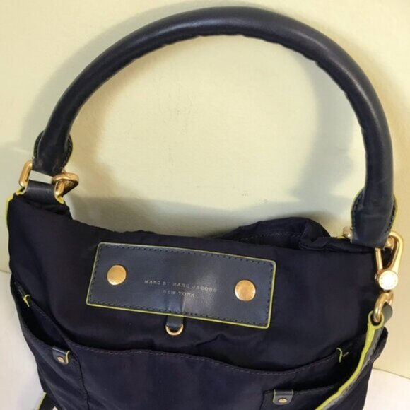 Marc Jacobs Preppy Natasha Nylon Convertible Crossbody Shoulder Hobo Pocket Logo - Picture 4 of 16